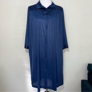 VANITY FAIR Vintage Coloratura Robe